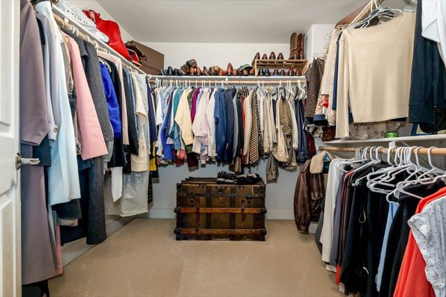 20114 Tiger Tail Rd, Grass Valley, CA 95949