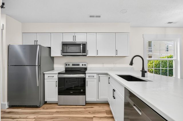 541 White River Dr Unit 16A, Myrtle Beach, SC 29579