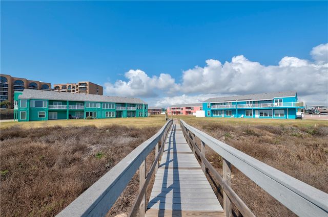 800 Access Road 1-A 305, Port Aransas, TX 78373