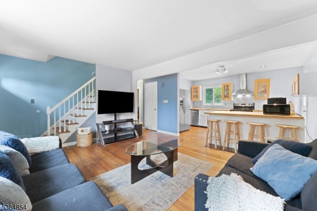 22 Sylvan Rd, High Bridge Boro, NJ 08829