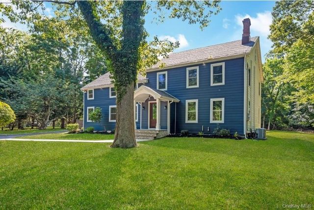 30 New Mill Road, Smithtown, NY 11787