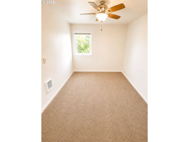 10345 Ne CLACKAMAS St 22, Portland, OR 97220