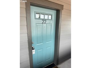 10345 Ne CLACKAMAS St 22, Portland, OR 97220