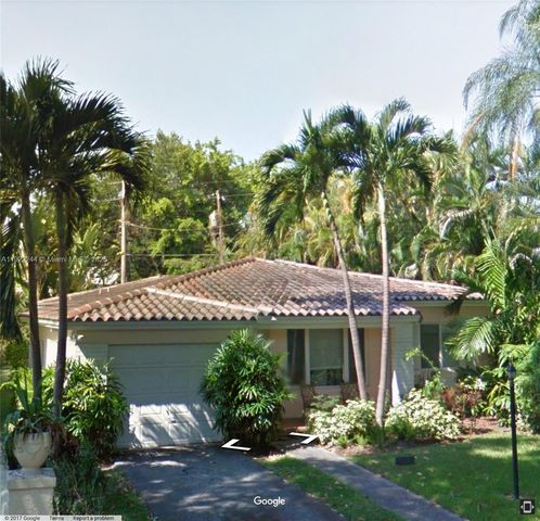 809 Almeria Ave, Coral Gables, FL 33134