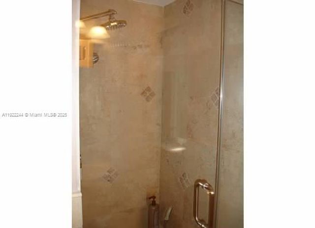 809 Almeria Ave, Coral Gables, FL 33134