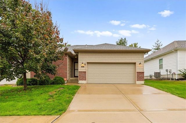 19105 E 19th Terrace Court S, Independence, MO 64057