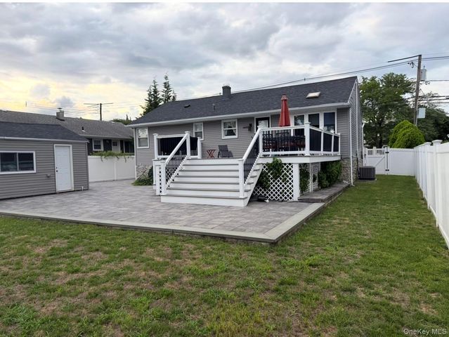 311 Atlantic Avenue, Freeport, NY 11520