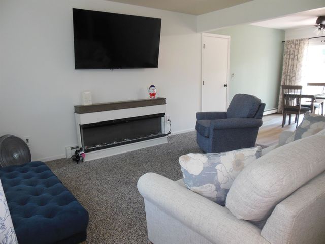412 Wilcox Parkway, Clare, MI 48617