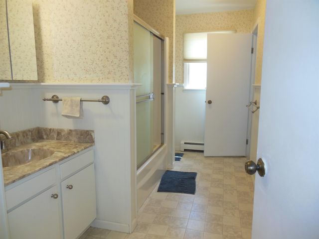 412 Wilcox Parkway, Clare, MI 48617