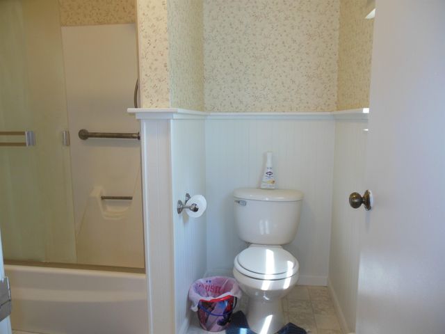 412 Wilcox Parkway, Clare, MI 48617