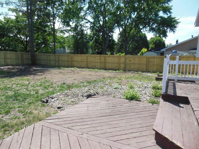 412 Wilcox Parkway, Clare, MI 48617