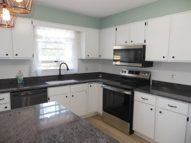 412 Wilcox Parkway, Clare, MI 48617