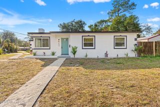 2456 CLEMSON Road, Jacksonville, FL 32217