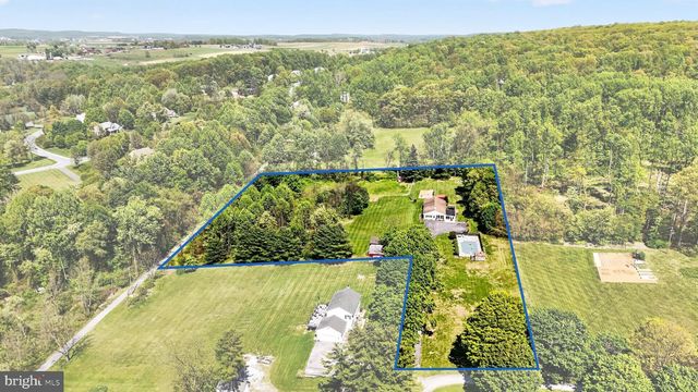 358 LAMMEY RD, Honey Brook, PA 19344