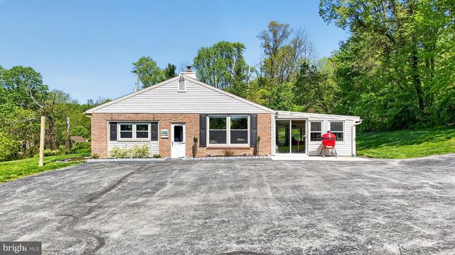 358 LAMMEY RD, Honey Brook, PA 19344