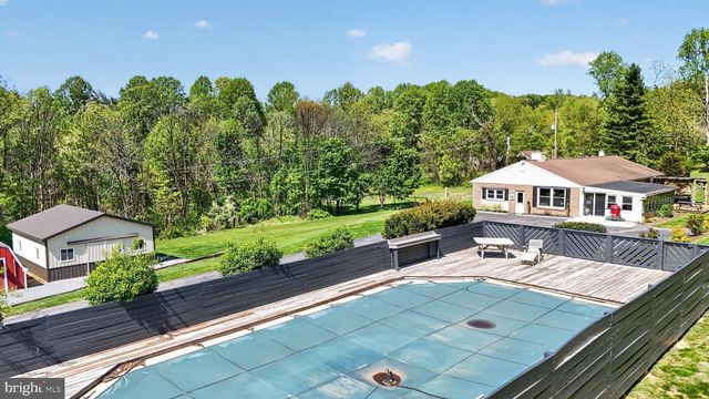 358 LAMMEY RD, Honey Brook, PA 19344