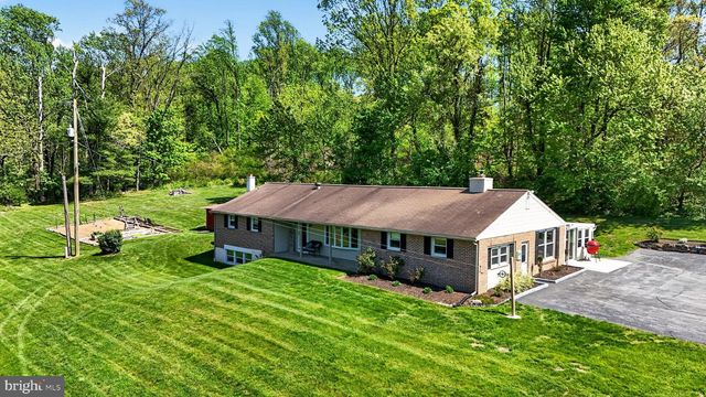 358 LAMMEY RD, Honey Brook, PA 19344