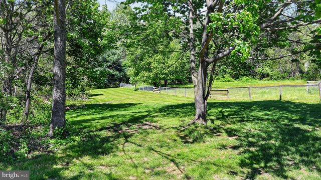 358 LAMMEY RD, Honey Brook, PA 19344