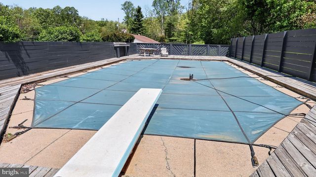 358 LAMMEY RD, Honey Brook, PA 19344