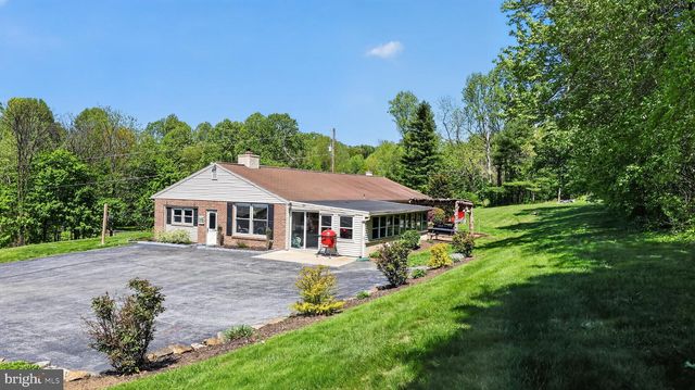358 LAMMEY RD, Honey Brook, PA 19344