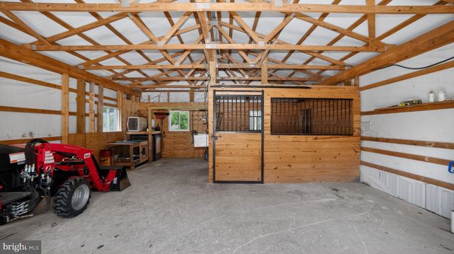 358 LAMMEY RD, Honey Brook, PA 19344