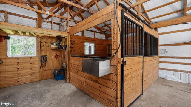 358 LAMMEY RD, Honey Brook, PA 19344
