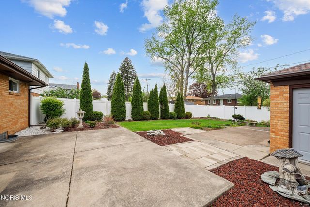 5439 Ketukkee Trail, Toledo, OH 43611