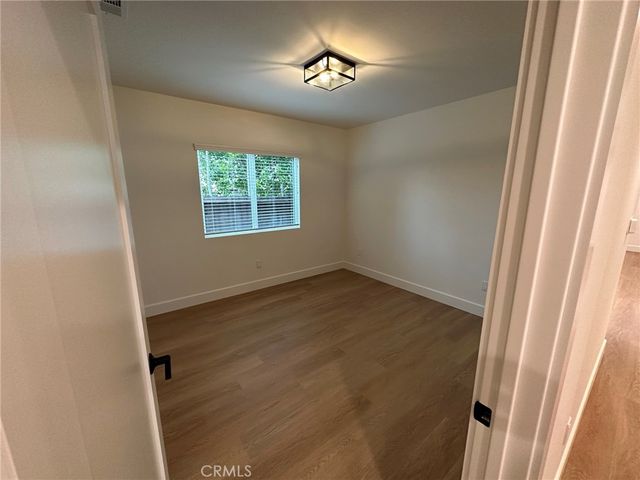 1155 N Currier Avenue B, Simi Valley, CA 93065