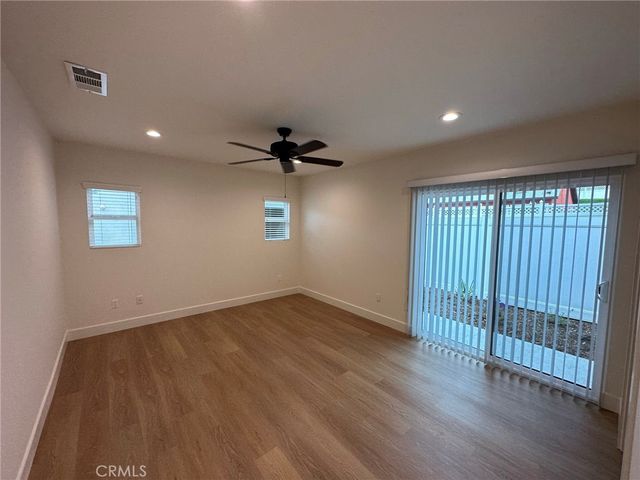 1155 N Currier Avenue B, Simi Valley, CA 93065