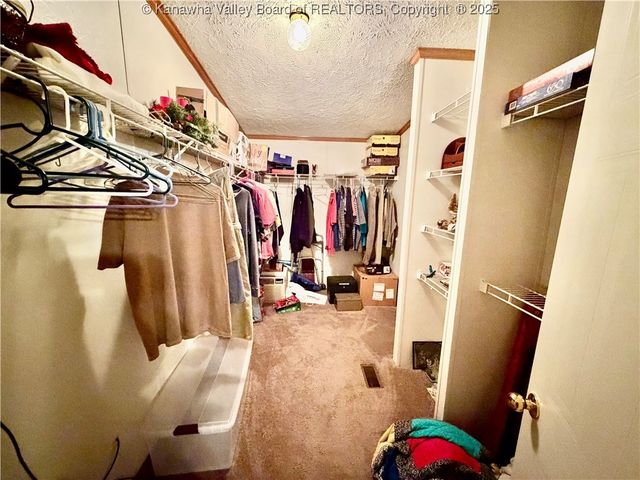 7932 Hurricane Creek Road, Winfield, WV 25213