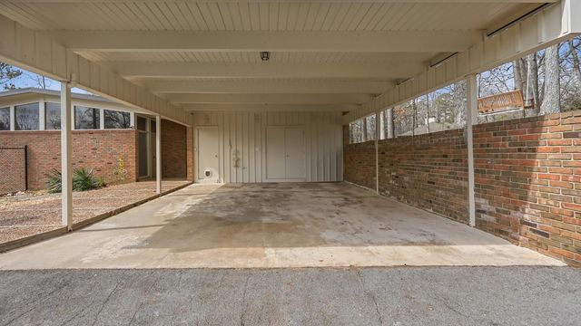 820 Atkinson Drive, Dalton, GA 30720