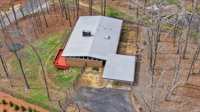 820 Atkinson Drive, Dalton, GA 30720