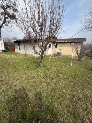 3927 Fortune Lane, Dallas, TX 75216