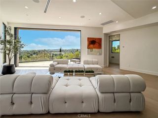 5130 Medina, Woodland Hills, CA 91364