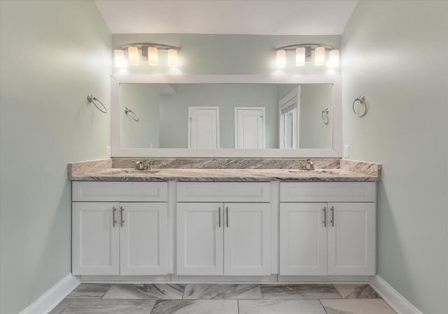 108 Lancer Drive, Summerville, SC 29485
