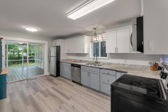 108 Lancer Drive, Summerville, SC 29485