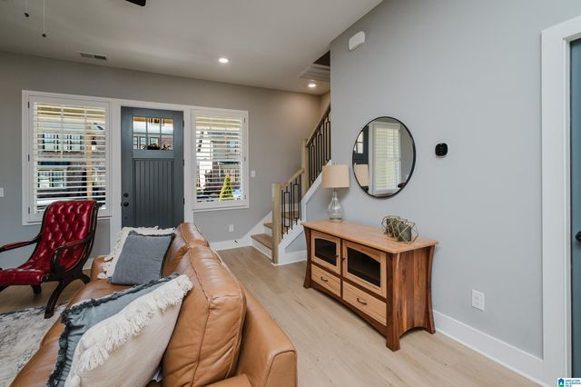 4630 EVERLEE PARKWAY, Hoover, AL 35244