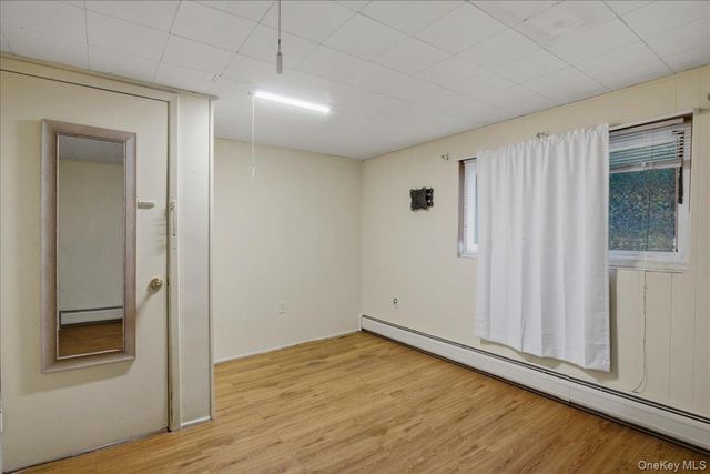 184 Fulton Street, Poughkeepsie, NY 12601