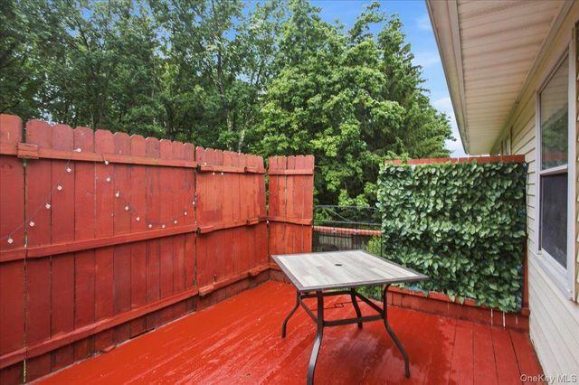 184 Fulton Street, Poughkeepsie, NY 12601