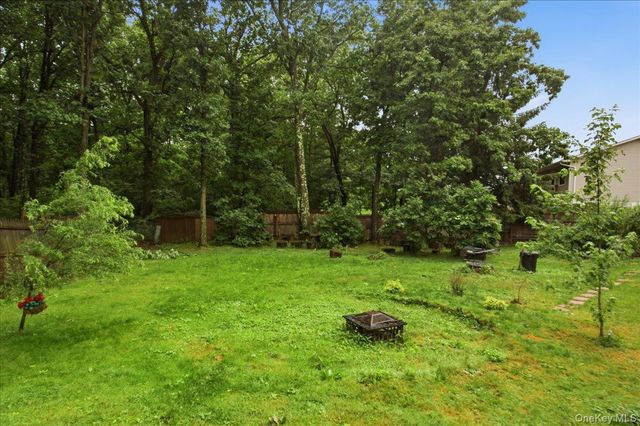 184 Fulton Street, Poughkeepsie, NY 12601
