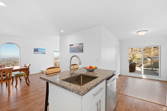 3252 S TETON DR, Salt Lake City, UT 84109