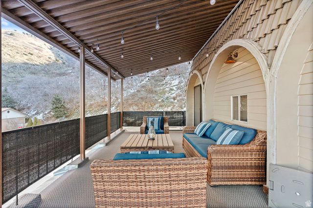 3252 S TETON DR, Salt Lake City, UT 84109