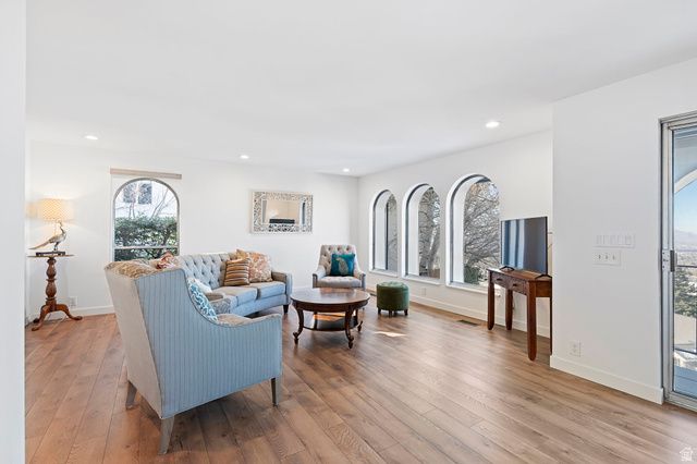 3252 S TETON DR, Salt Lake City, UT 84109