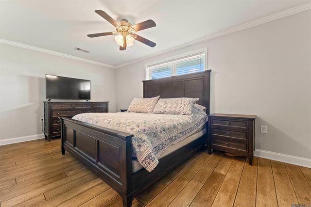 45447 Gold Place Rd, St Amant, LA 70774