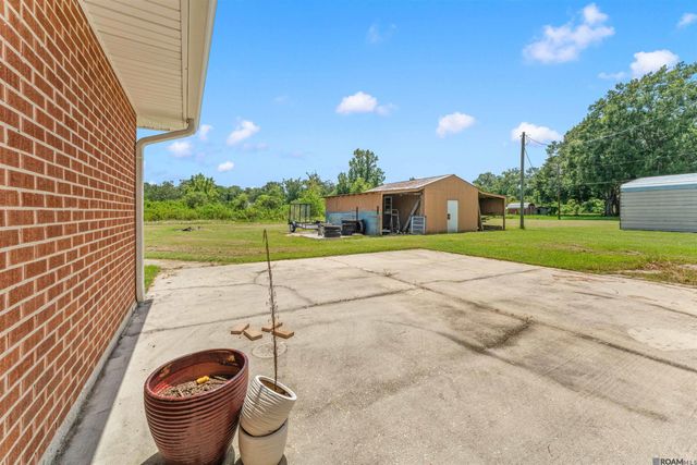 45447 Gold Place Rd, St Amant, LA 70774