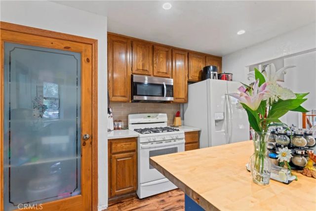 27528 Ashwood Lane, Lake Arrowhead, CA 92352