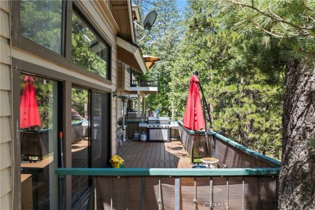 27528 Ashwood Lane, Lake Arrowhead, CA 92352
