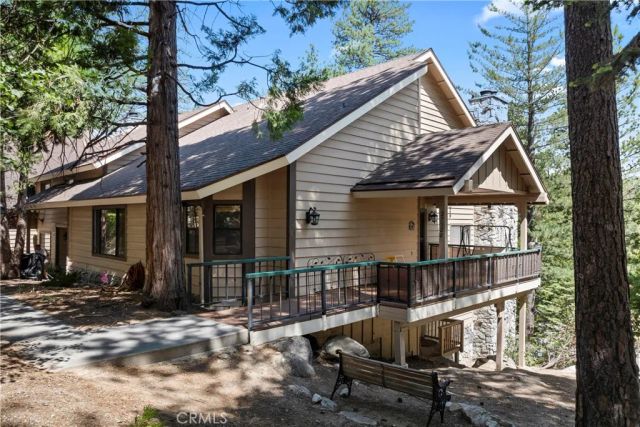 27528 Ashwood Lane, Lake Arrowhead, CA 92352