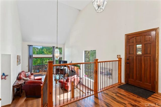 27528 Ashwood Lane, Lake Arrowhead, CA 92352