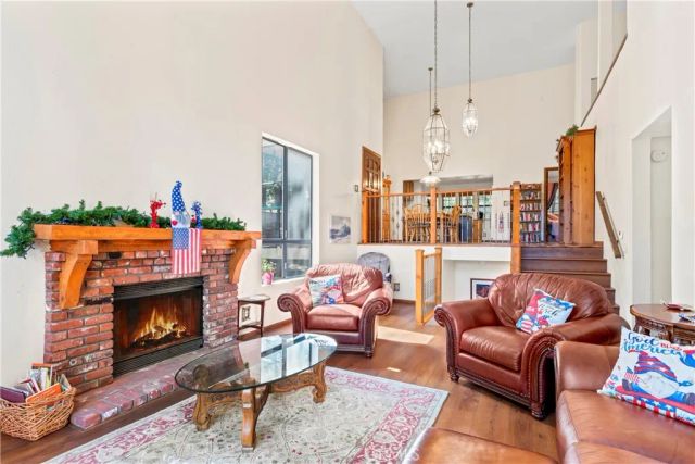 27528 Ashwood Lane, Lake Arrowhead, CA 92352